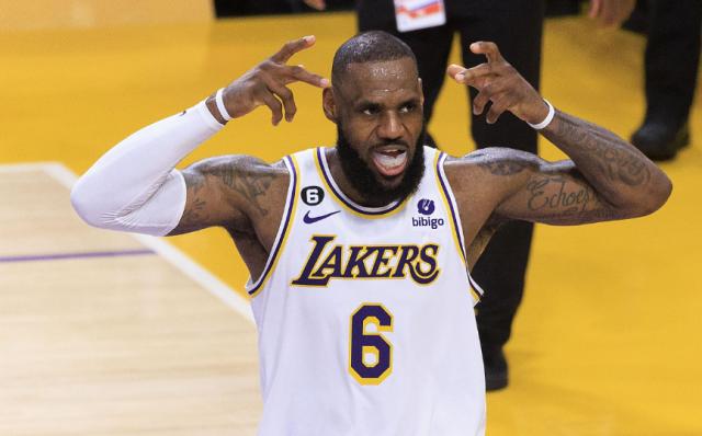 球探体育-黑七黑八首次同年出现 湖人谱写了哪些神奇纪录？